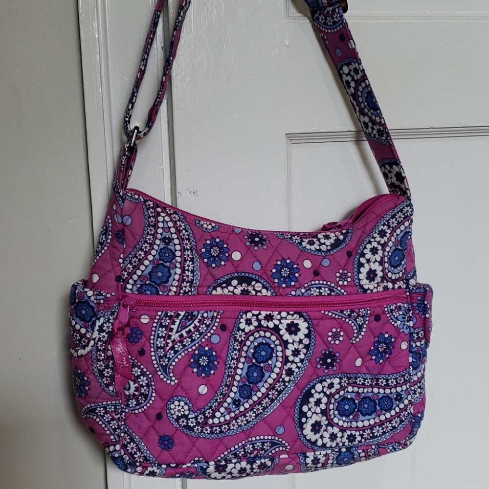 Beautiful Vera Bradley handbag - Picture 3 of 11